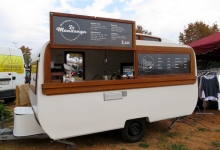 Inchiriez rulota fast-food