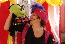 Centru Inchirieri Costume-Accesorii Oradea Comoara cu povești Oradea - Trendart Company